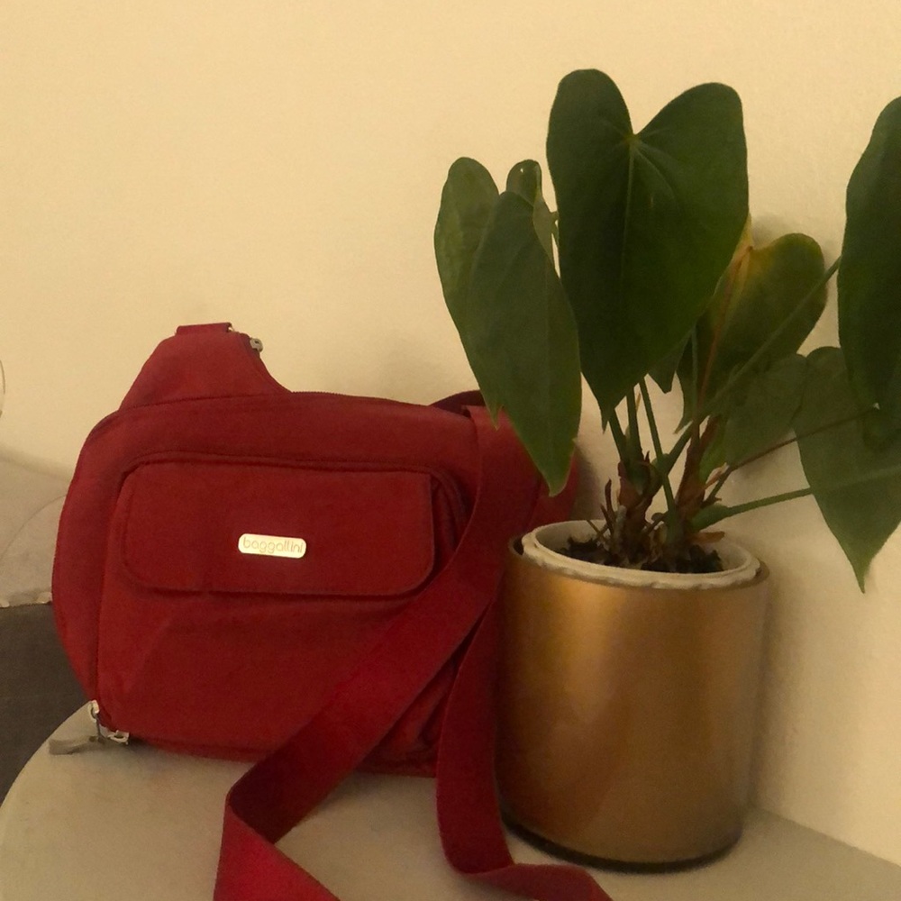 Shoulder bag